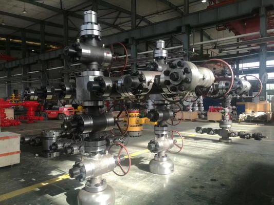Testa di pozzo con tubi e casing Testa attrezzatura albero di Natale API 6A