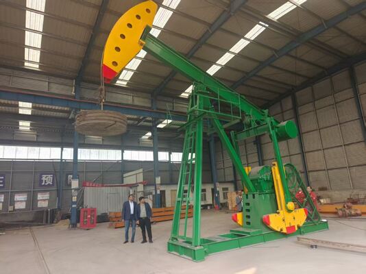 API 11E Standard Crank Balance Light Weight Pump Jack per unità di pompaggio nei giacimenti petroliferi
