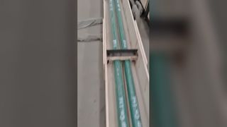 l'officina per la produzione di pompe a ventosa