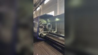 Parti della testa pozzo in produzione