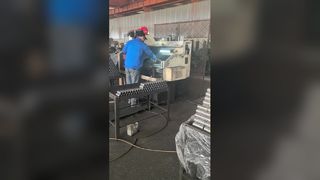 Lavorazione degli accoppiamenti delle aste delle ventose