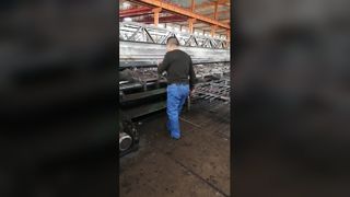 Inizia a produrre le aste a ventosa